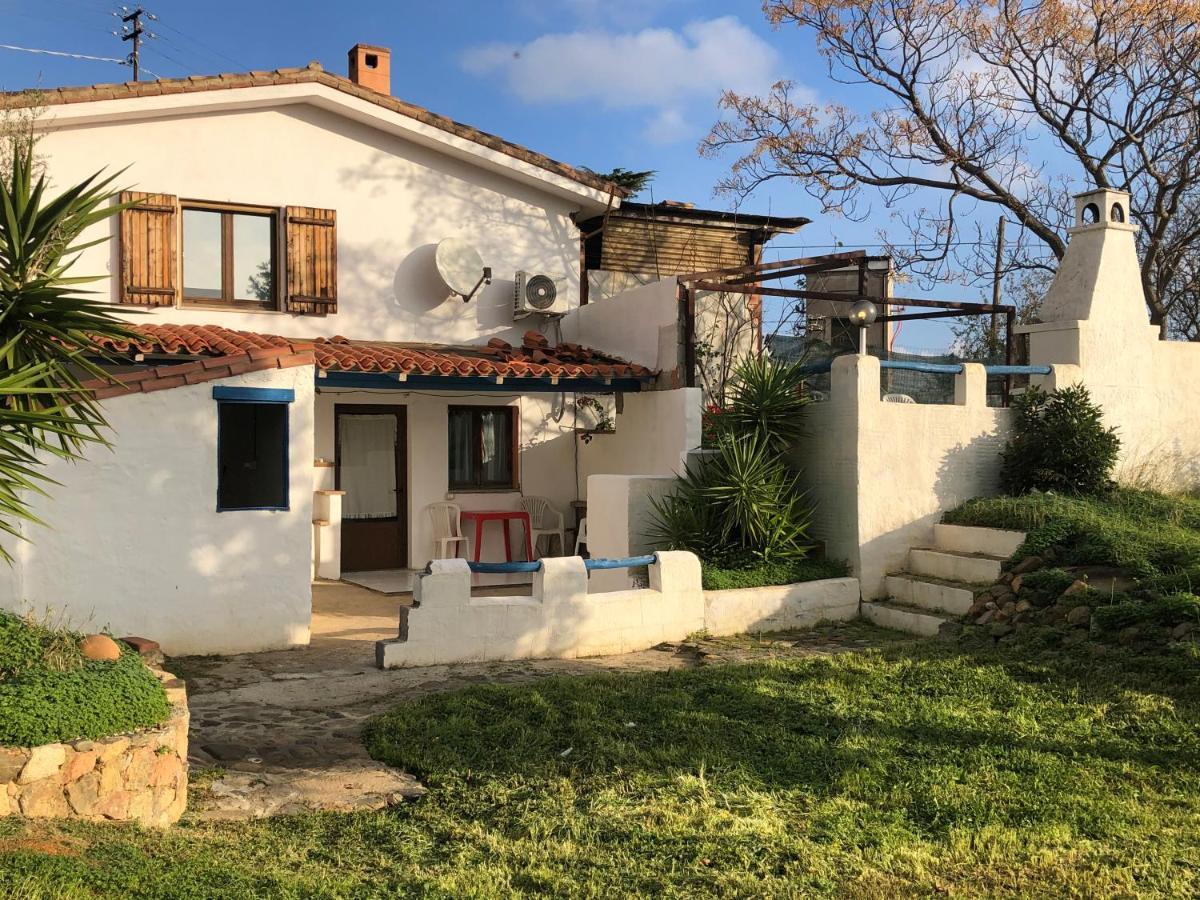 Sarrala Tertenia Exterior photo